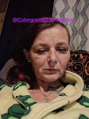 if ur s lip tint kinda girl this is for u.. its got the tint and thr gloss an the gloss id glittery!!! @Colorgram US #LIVEIncentiveProgram #LIVEFEST2025 #MakeLIVECount #PaidPartnership