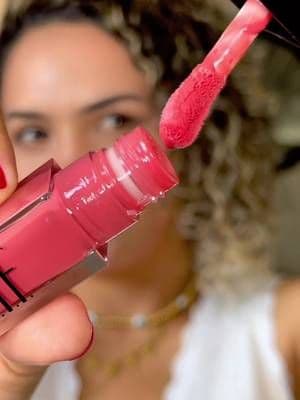 De mis brillosos favoritos @e.l.f. Cosmetics #makeup #maquillaje #tiktokshop #beauty #ugc