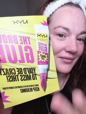 #ad #nyxcosmetics #lorealistaruk #crazybrowproof #dealsforyou @nyxcosmetics_uk NYX The Brow Glue Crazy Lift is officially my favorite makeup find this year. The built-in styling comb is totally fantastic and gives you an unreal twenty-four hour hold that stays locked in. It is completely non-crunchy, flake-proof, and sweat-resistant so your brows look flawless all day long. Grab yours right now using the link below before it sells out.
