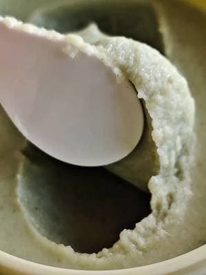✨ This cleanser deserves the hype! 🤍 The Arencia Fresh Green Rice Mochi Cleanser leaves my skin feeling clean, fresh, a