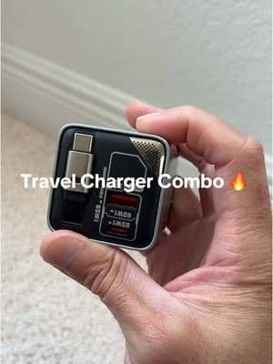 This combo is next level for vacation and travel with the fam 🔥 #fashionlookbook #spotlightfinds #tiktokshopcreatorpicks #ttslevelup #ttsdelightnow #ttsdelight #springglowup #tiktokshopspringglowup #springtok #phone #charger #accessories #sale #tiktokover30 #vacation #travel #family