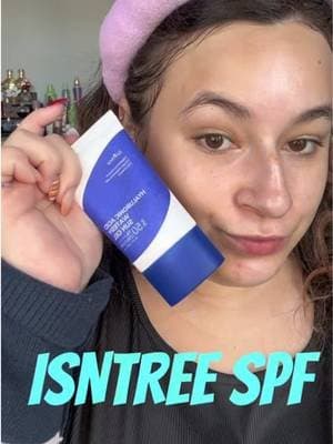 #ad The most hydrating SPF on the market? @ISNTREE US hyalourounic acid water sun gel is absolutely insane at giving you full sun protection from UVA / UVB rays with 50+ Sun protection! #isntree #spf #koreanskincare #skincare
